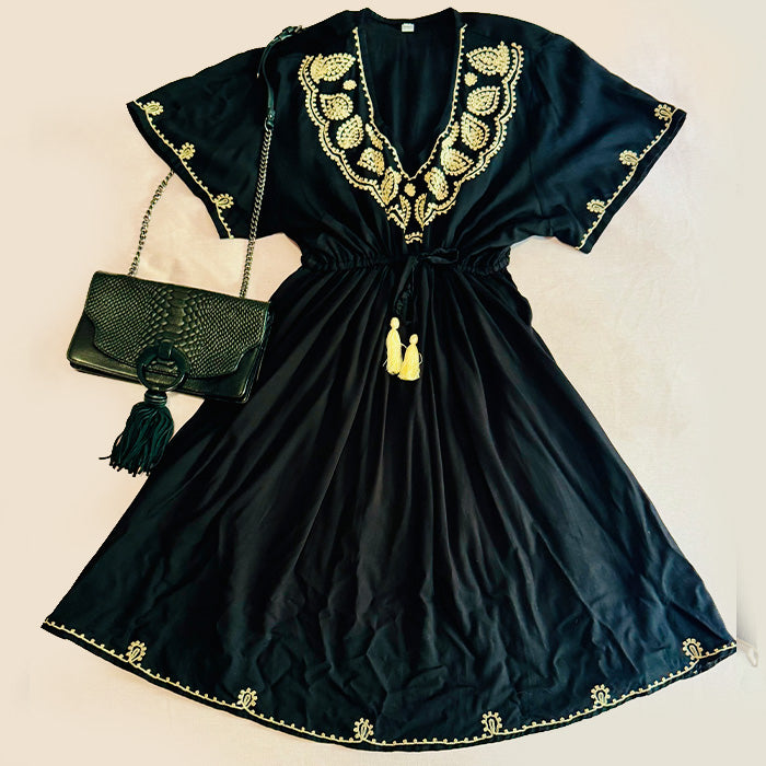 Cleo in Black